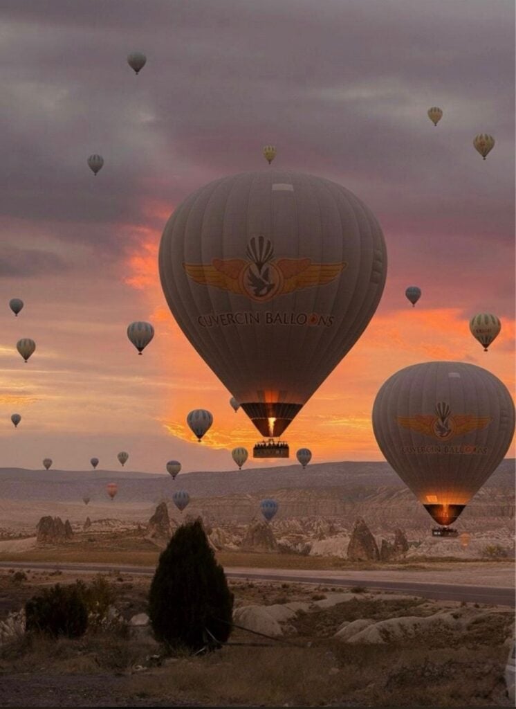 The best things to do in Cappadocia — hot air balloons at sunrise over Göreme